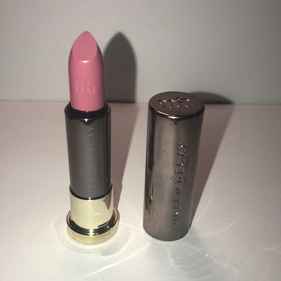 urban decay heartless lipstick